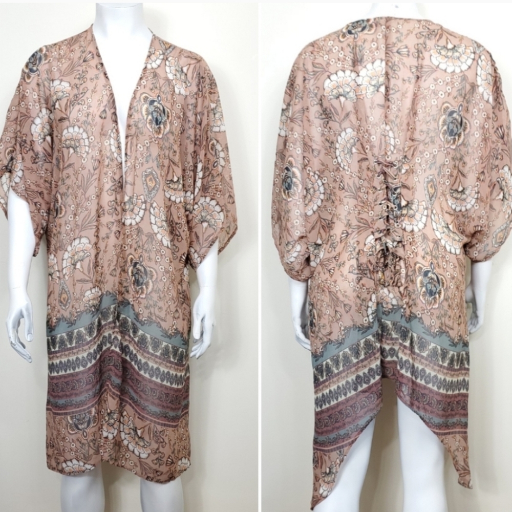Knox Rose Floral Kimono in Red and Cream